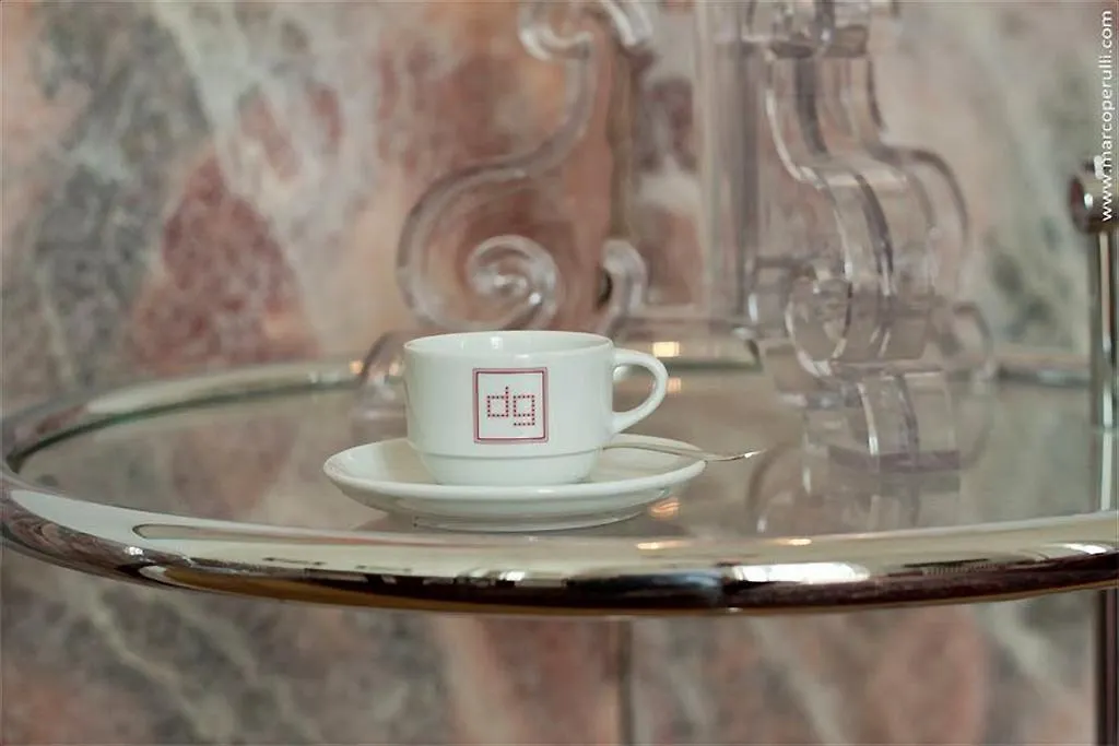 לצ'ה Palazzo De Giorgi B&B 5*,