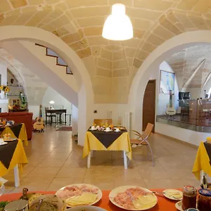  Bed & Breakfast L'antica Rimessa